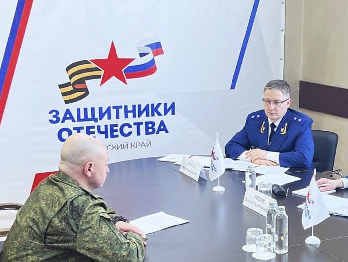 К Дню Защитника Отечества.
