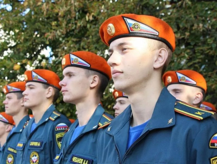 Ведется набор в Высшие учебные заведения МЧС России. Ведется набор в Высшие учебные заведения МЧС России.